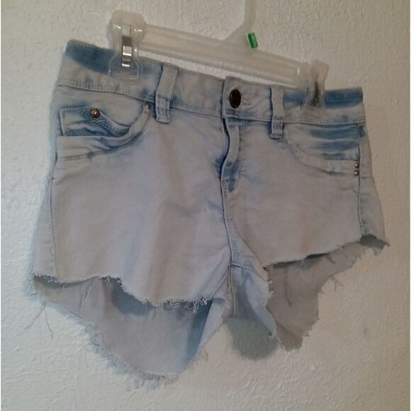 YMI light blue jean cut offs, "wanna better but", size 9 small - Picture 2 of 7